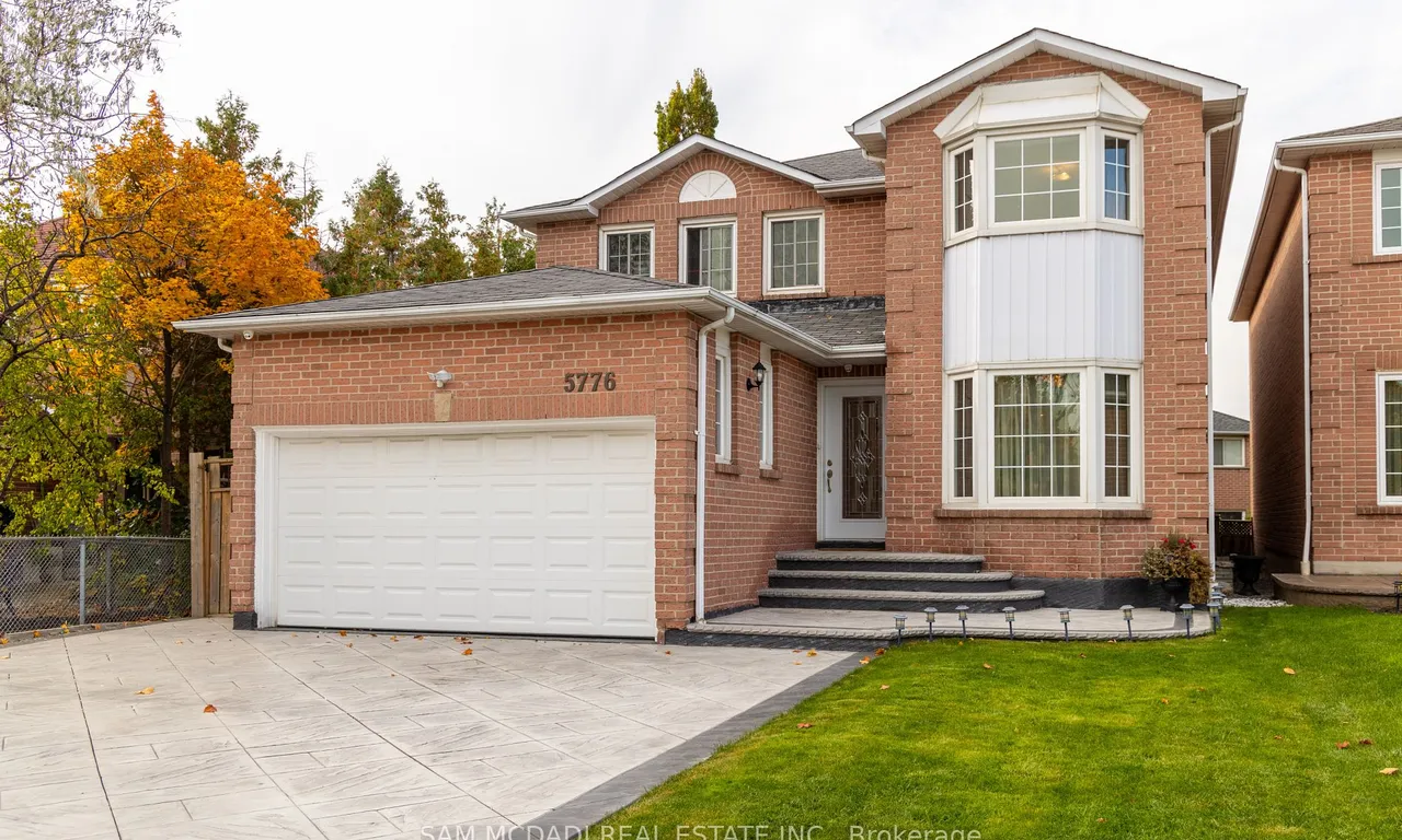 5776 Invergordon Lane, Mississauga, ON L5M 4T8