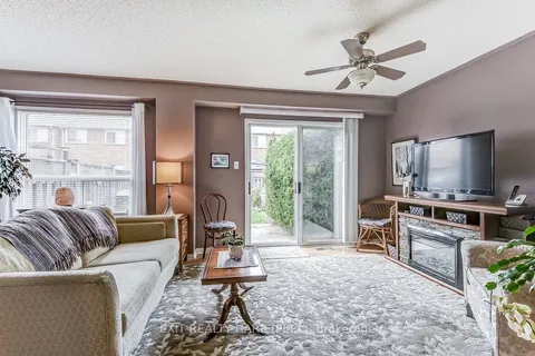 56 Hanton Cres, Caledon, ON L7E 1W1