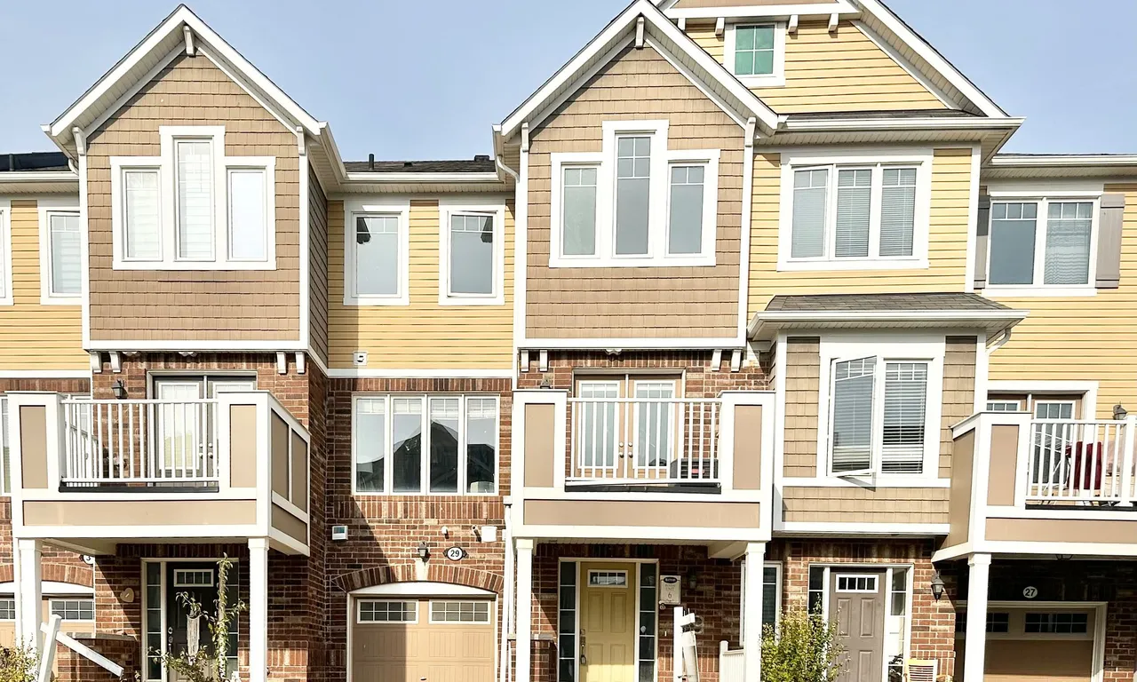 29 Suitor Crt, Milton, ON L9T 8S1