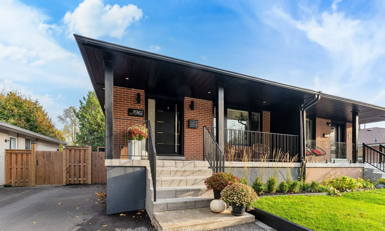 2022 Fontwell Cres, Mississauga, ON L5J 2G7