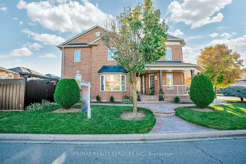 20 Piper St, Brampton, ON L7A 3H6