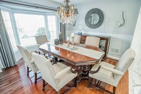 20 Piper St, Brampton, ON L7A 3H6