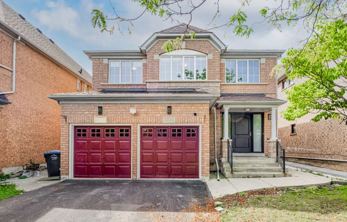 5930 Bassinger Pl, Mississauga, ON L5M 6K5