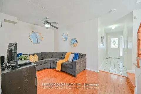 21 Cordgrass Crescent, Brampton, ON L6R 2A3