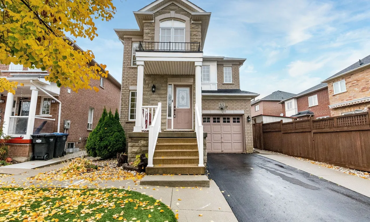65 Penbridge Circ, Brampton, ON L7A 2R1