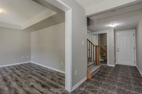3130 Edgar Ave, Burlington, ON L7M 0A7