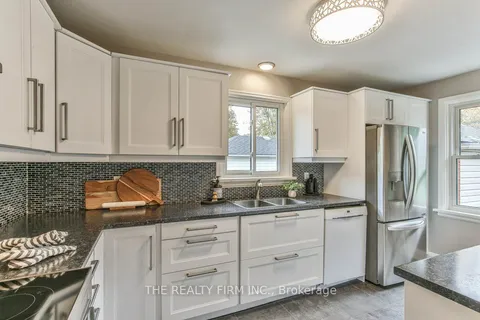 67 David St, London, ON N6P 1B4