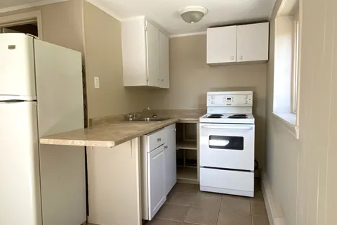 97 Queen Street, Fort Erie, ON L2A 1T9