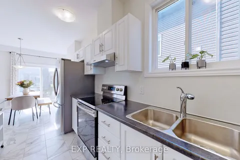 34 Woodbine Ave, Welland, ON L3B 0H5