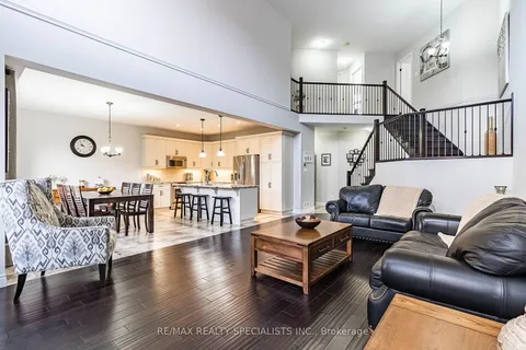 80 Taylor Dr, East Luther Grand Valley, ON L9W 6P2