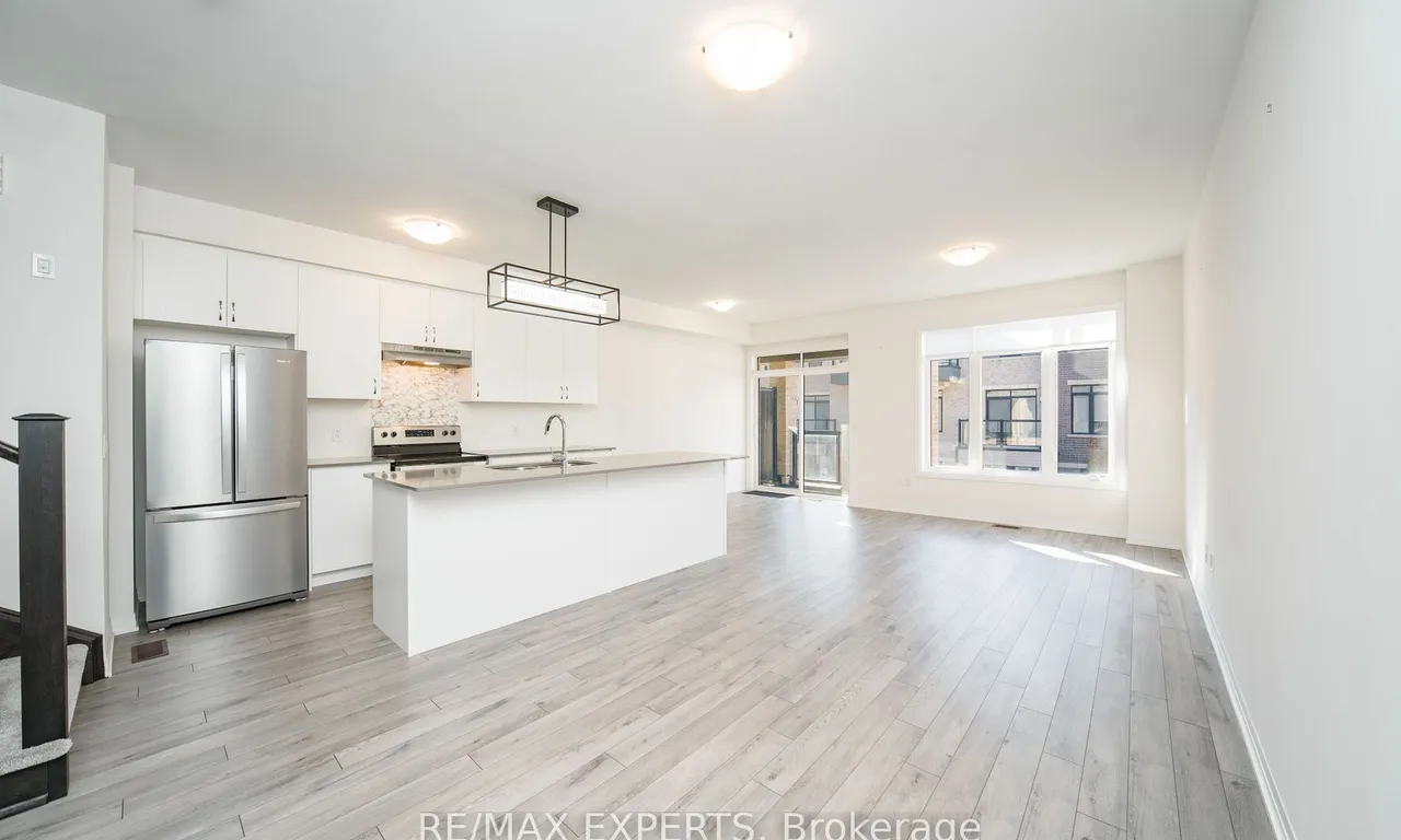 585 Colborne St, Brantford, ON N3S 3M7