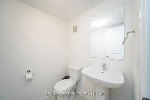 585 Colborne St, Brantford, ON N3S 3M7