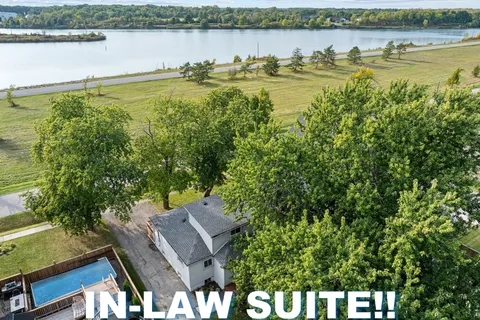 18 South Main St, Thorold, ON L0S 1K0