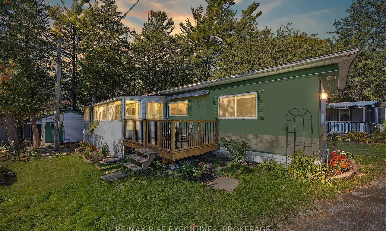 5569 Bath Rd, Loyalist, ON K0H 1G0