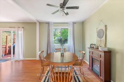 27A Pepper Ave, Belleville, ON K8P 4R2
