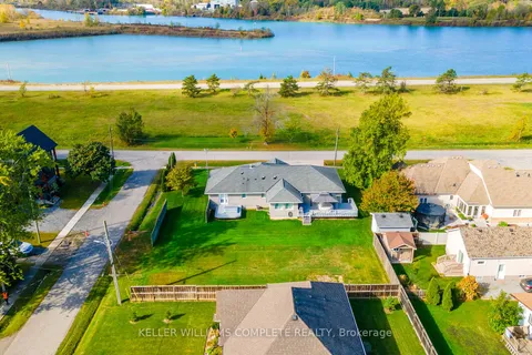 24 South Main St, Thorold, ON L0S 1K0