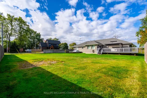 24 South Main St, Thorold, ON L0S 1K0