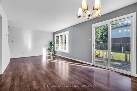 356 Imperial Rd, Guelph, ON N1K 1L8