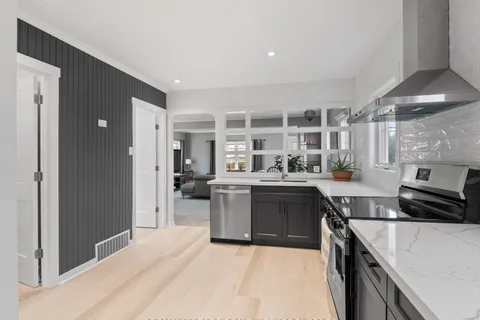 1194 Bertie St, Fort Erie, ON L2A 5S3