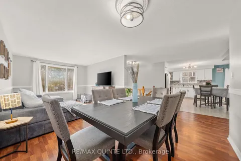 14 Auburn St, Belleville, ON K8P 2N2