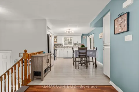 14 Auburn St, Belleville, ON K8P 2N2