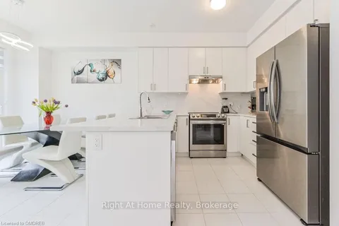 48 EDMINSTON Dr, Centre Wellington, ON N1M 0J1