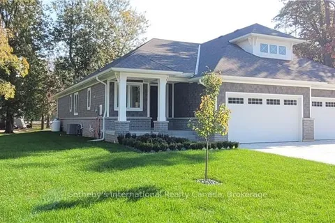 35 SANDCASTLE Cres, Amherstburg, ON N9V 4A6