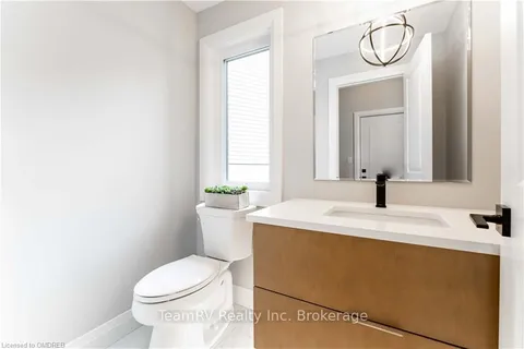 523 FAIRWAY Rd, Woodstock, ON N4T 0K8