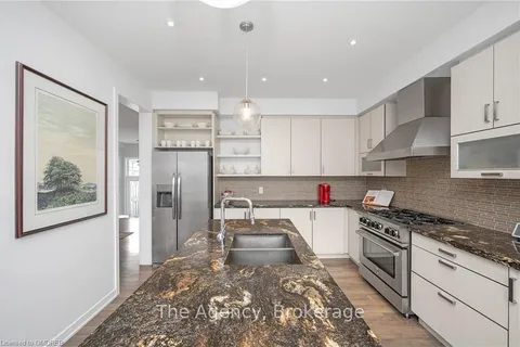 40 ALDGATE AVENUE, Hamilton, ON L8J 0H9