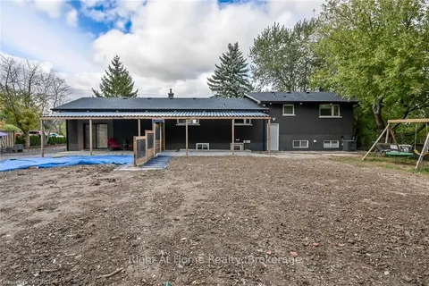 1119 GLANCASTER Rd, Hamilton, ON L0R 1W0