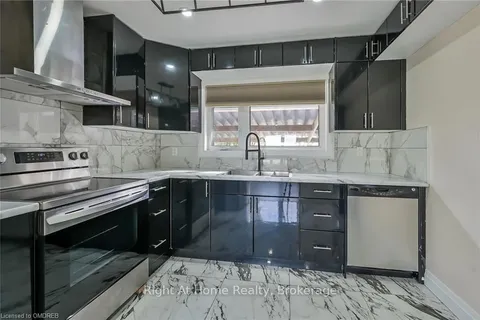 1119 GLANCASTER Rd, Hamilton, ON L0R 1W0