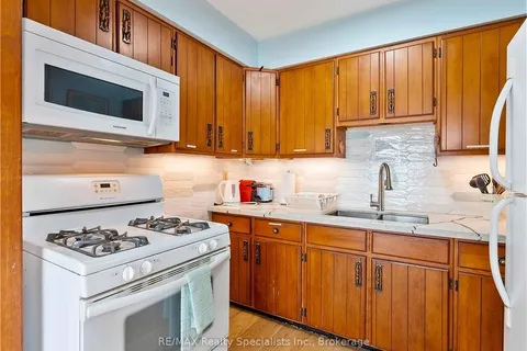 27 VILLELLA Rd, ON N0A 1K0