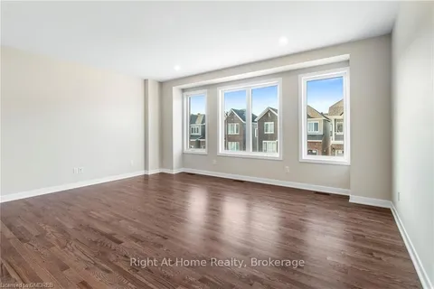 376 APPALACHIAN Circ, Barrhaven, ON K2J 6X3