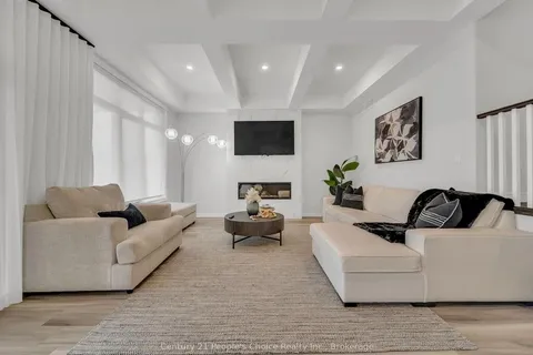 80 ARLINGTON Pkwy, Brant, ON N3L 0G5