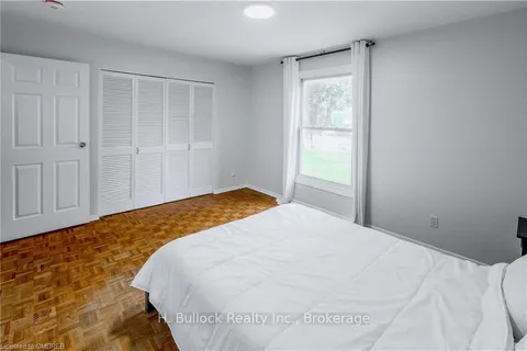 3336 KODIAK St, Hunt Club - South Keys and Area, ON K1V 7S8