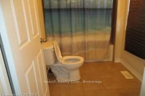 9 CHESTNUT St, St. Catharines, ON L2T 1G6