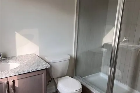 15 LAVENDER Rd, Thorold, ON L3B 0L4