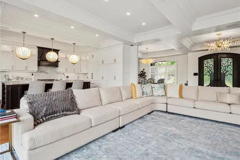 24 KERR SHAVER Terr, ON N3T 6H8