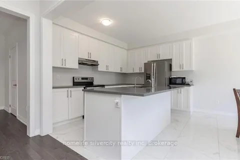 940 SOBESKI Ave, Woodstock, ON N4T 0N7