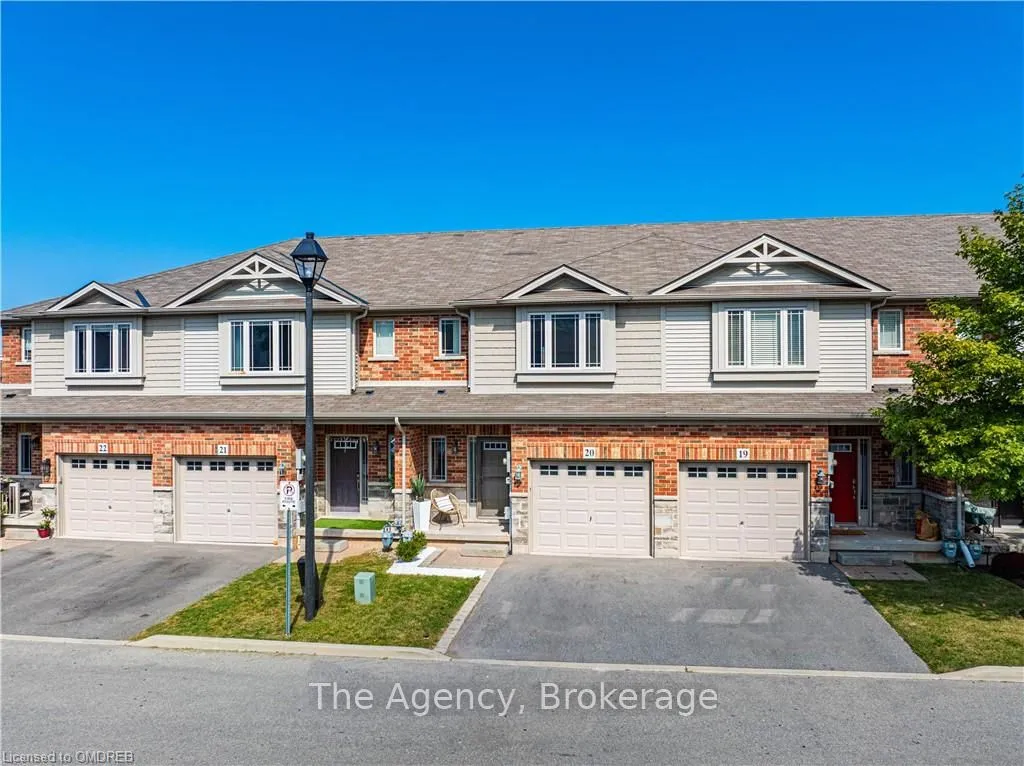6 CHESTNUT DRIVE Dr, Grimsby, ON L3M 0C4