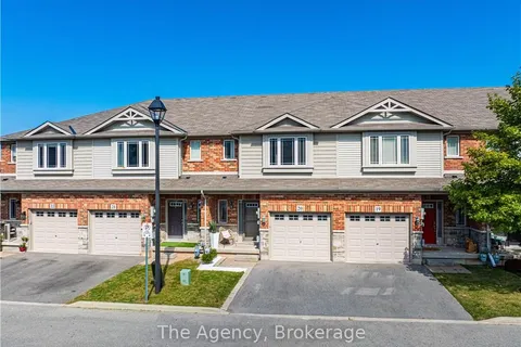 6 CHESTNUT DRIVE Dr, Grimsby, ON L3M 0C4