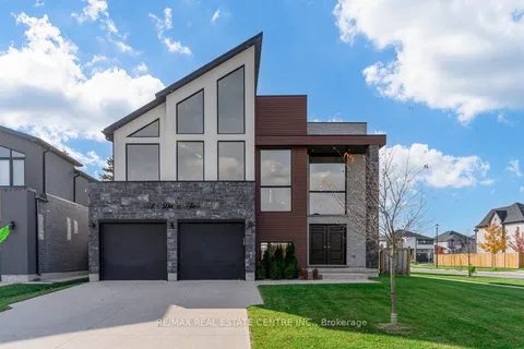 1876 DEWAR Pl, London, ON N6G 0L4