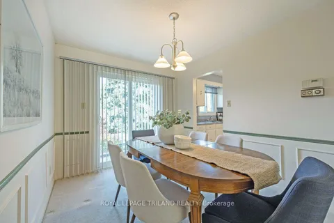 1673 Aldersbrook Rd, London, ON N6G 3B7