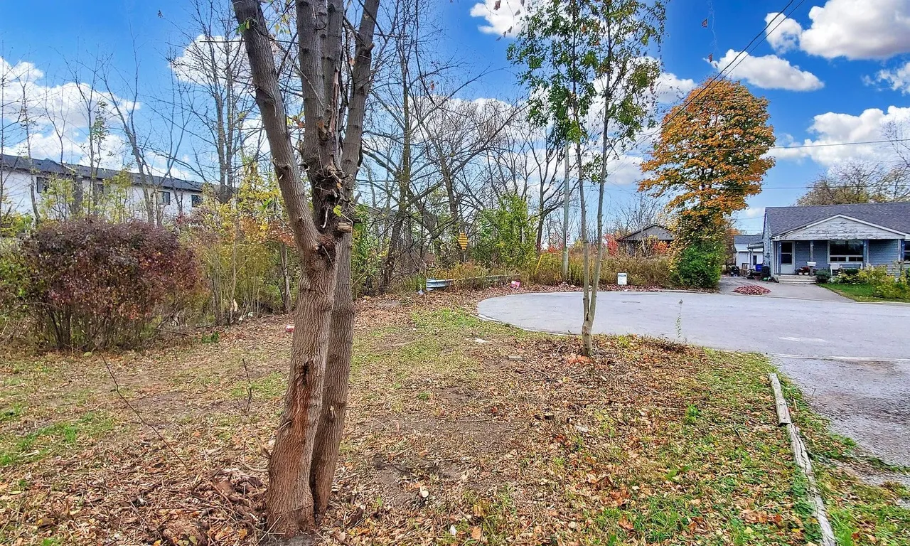 4283 Fifth Ave, Niagara Falls, ON L2E 4R2