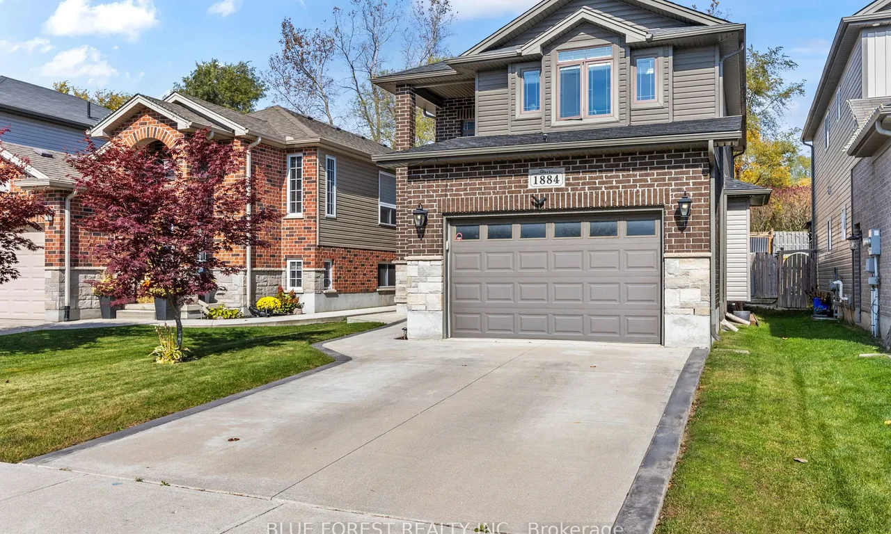 1884 Frederick Cres, London, ON N5W 0A5