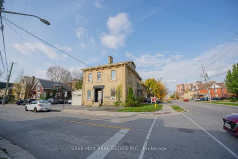 106 Kent St, London, ON N6A 1L1