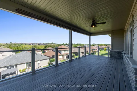 38 Faith Dr, Mapleton, ON N0G 1P0