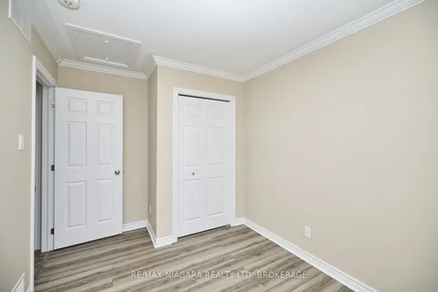 437 Sugarloaf St, Port Colborne, ON L3K 2P3