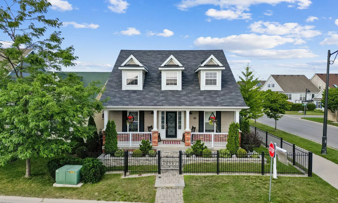 99 Greenaway Circ, Port Hope, ON L1A 0C1