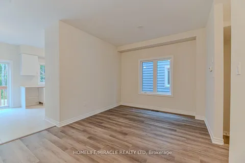 385 Beechwood Forest Lane, Gravenhurst, ON P1P 0H8